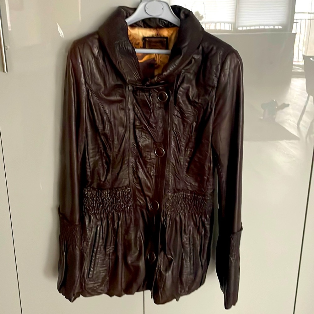 Italian Leather Women jacket, US Size 8